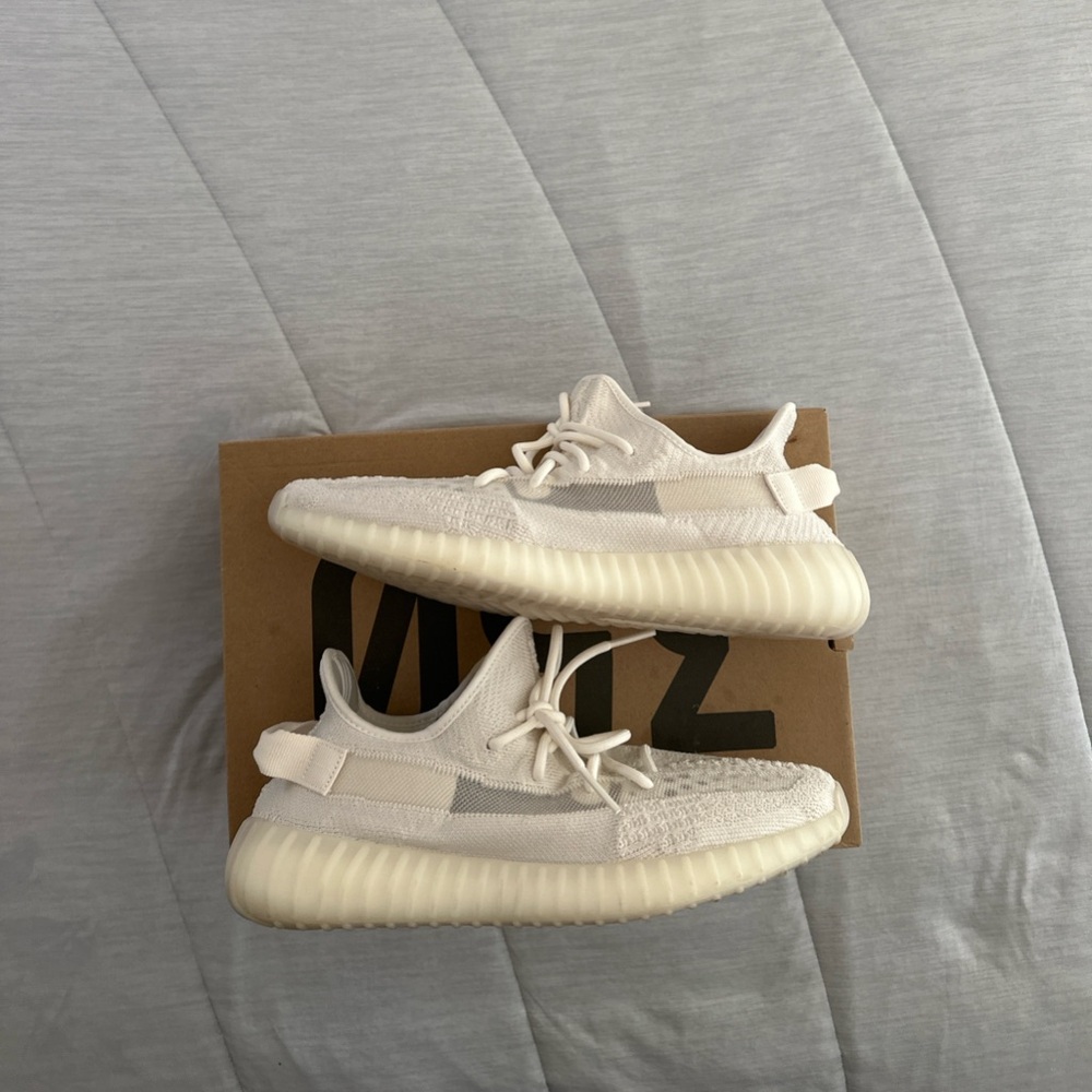 Yeezy boost 350 v2 sz 12 (Bone)
